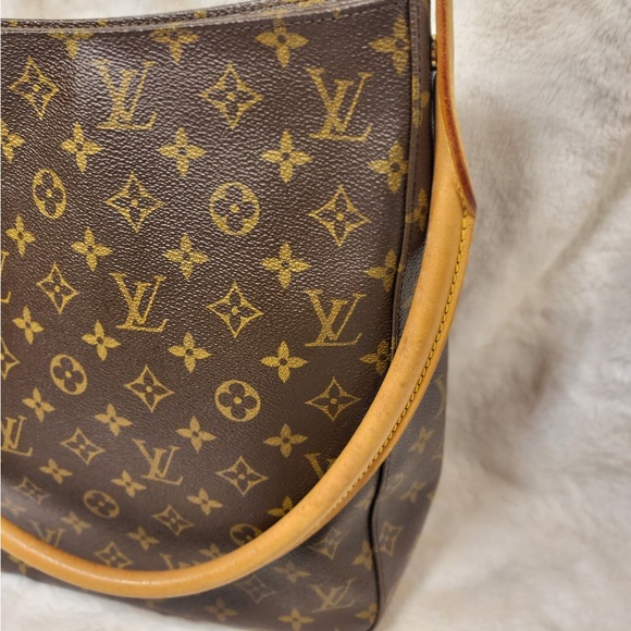 Authentic Louis Vuitton Looping GM shoulder bag tote - Picture 9 of 16
